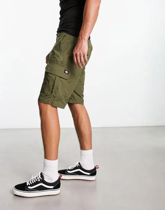 Millerville cargo shorts in military green