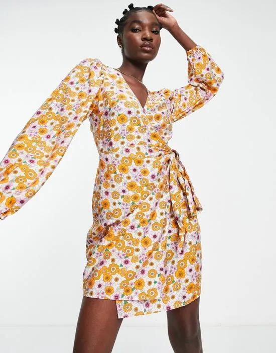 mini wrap dress with balloon sleeves in retro sunflower print