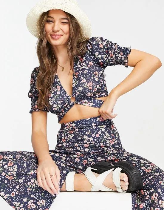 Miss Selfridge ditsy cropped floral ring tie back top - part of a set