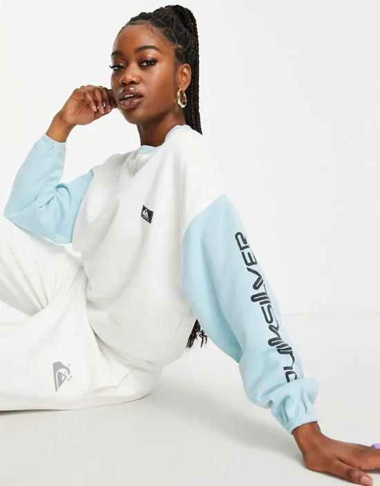 Moon Horizons sweatshirt in cream/blue