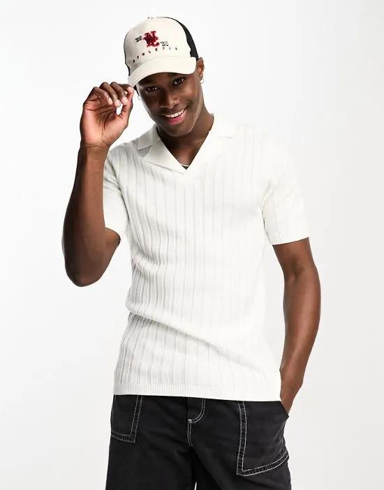 muscle lightweight knitted rib revere polo t-shirt in white