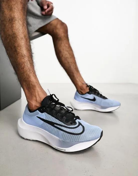 Nike Zoom Fly 5 sneakers in blue