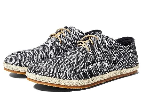 Nomad Lace-Up