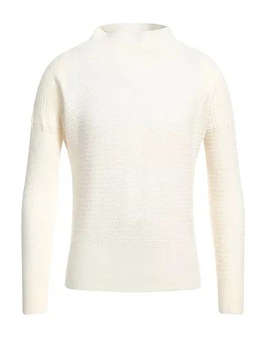 Off white Knitted Turtleneck