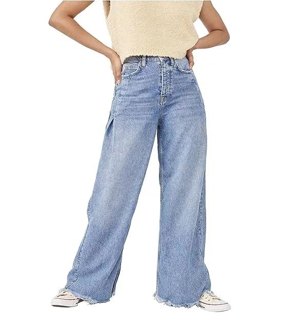Old West Slouchy High-Rise Jeans