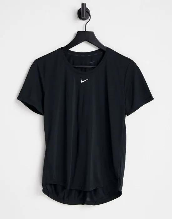 One Dri-FIT standard fit short sleeve t-shirt in black