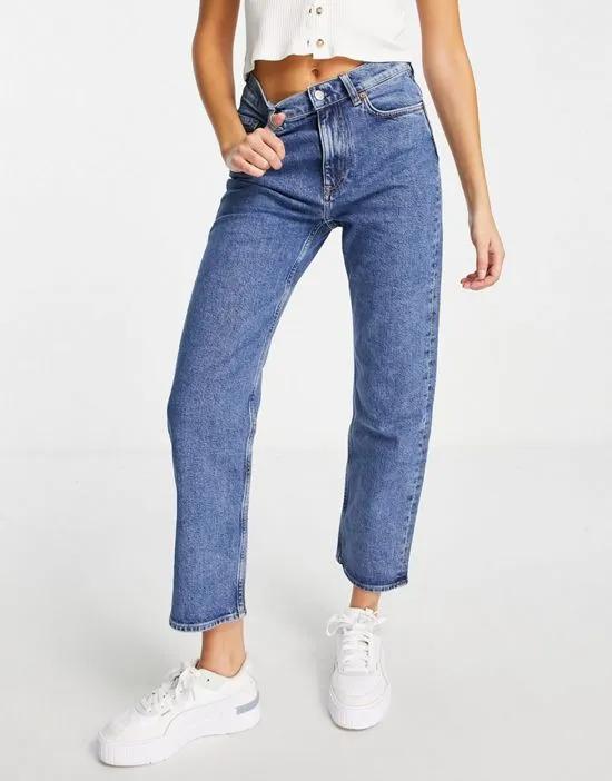 & Other Stories Favorite cotton blend straight leg mid rise cropped jeans in vikas blue - MBLUE