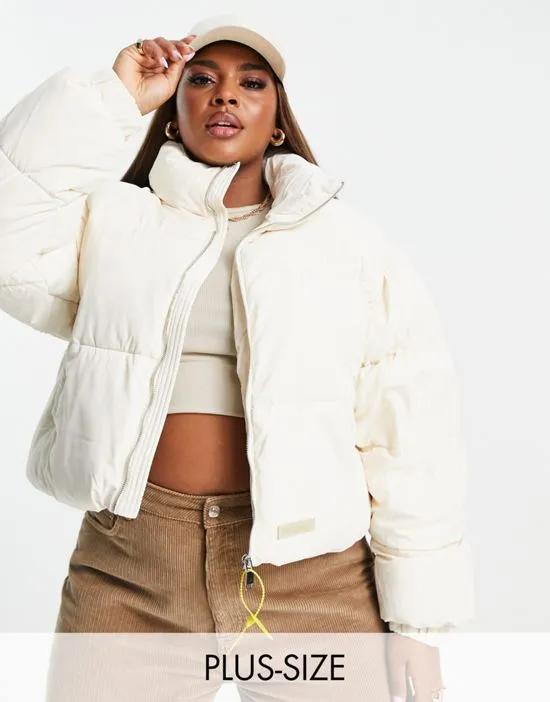 oversized cropped puffer jacket in off white