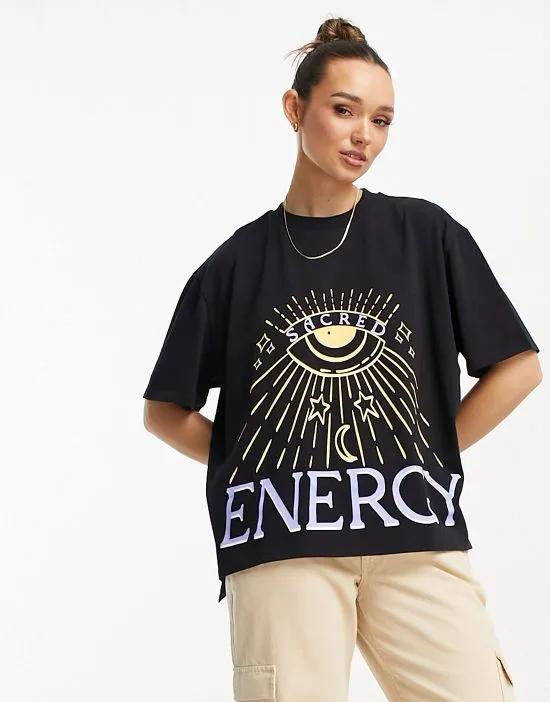 oversized heavy weight t-shirt in sacred energy graphic in black