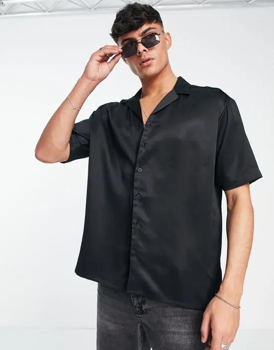 oversized short sleeve satin shirt in black