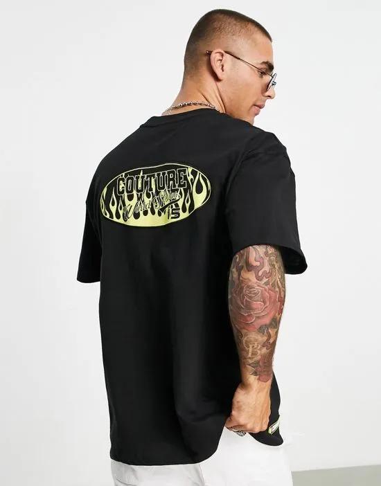 oversized t-shirt in black with racer logo print