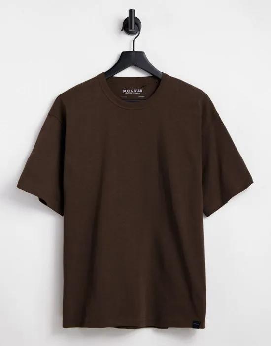 oversized t-shirt in brown