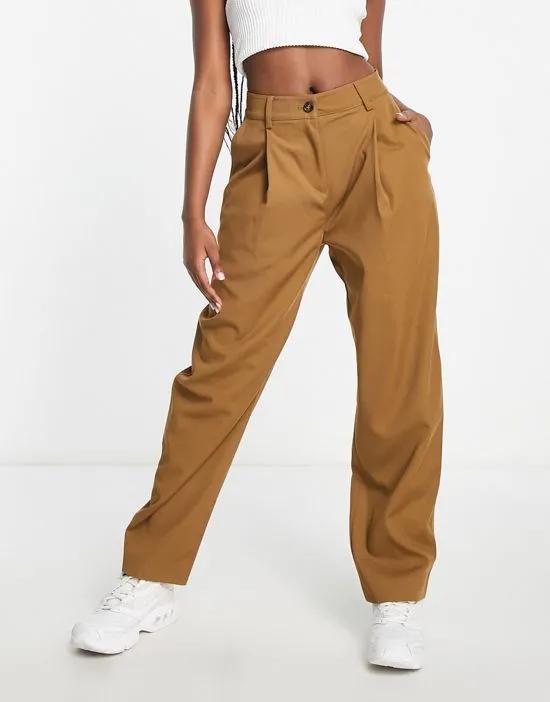 ovoid pants in light brown