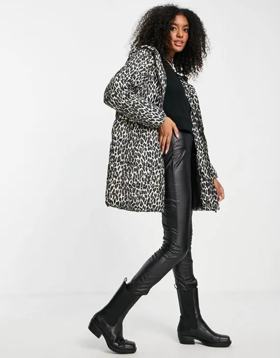 padded coat with hood in leopard print