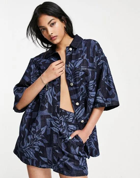 palm laser print lightweight denim shirt in indigo - part of a set