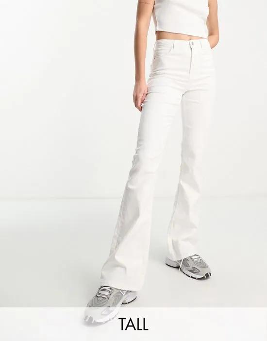 Peggy flared jeans in white