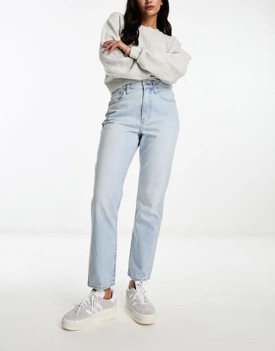 perfect vintage jeans in light wash