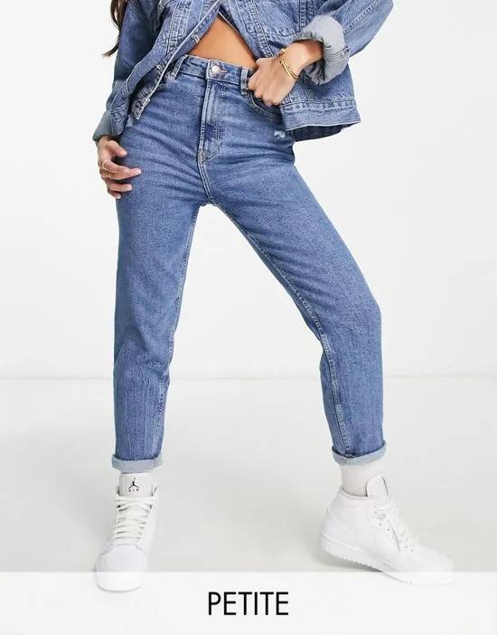 Petite comfort fit mom jeans in mid blue