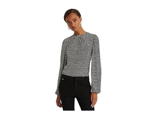 Petite Houndstooth Long Sleeve Knit Top