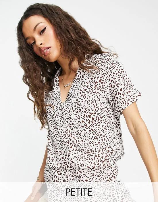 Petite relaxed resort shirt in animal - part of a set - MULTI
