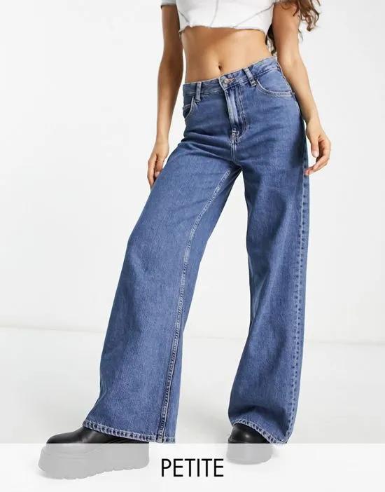 Petite slouchy dad jeans in mid blue