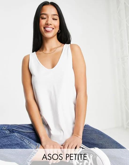 Petite ultimate tank top with scoop neck in cotton in white - WHITE