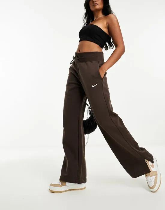 Phoenix Fleece wide leg sweatpants in brown