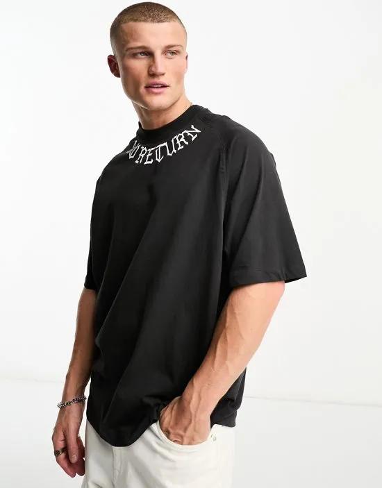 placement printed t-shirt in washed charcoal
