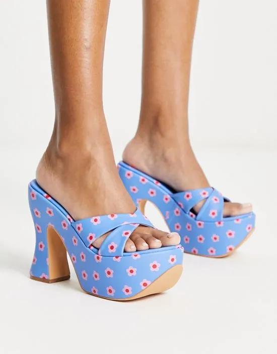 platform heeled sandals in blue floral print