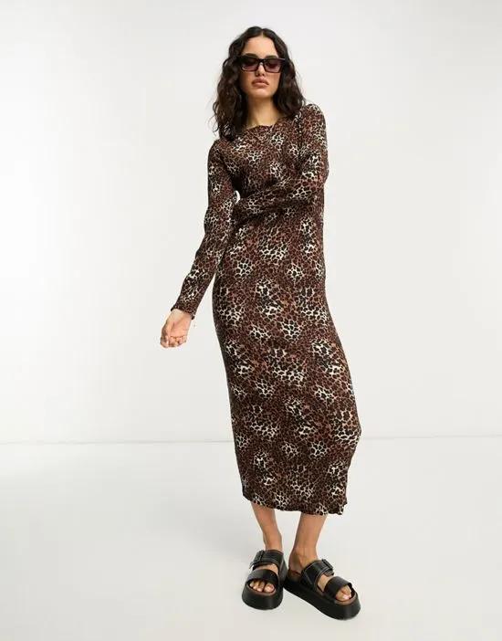 plisse midi smock dress in leopard