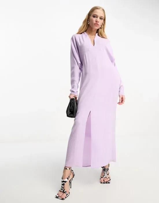 plunge neck batwing midi dress in lilac
