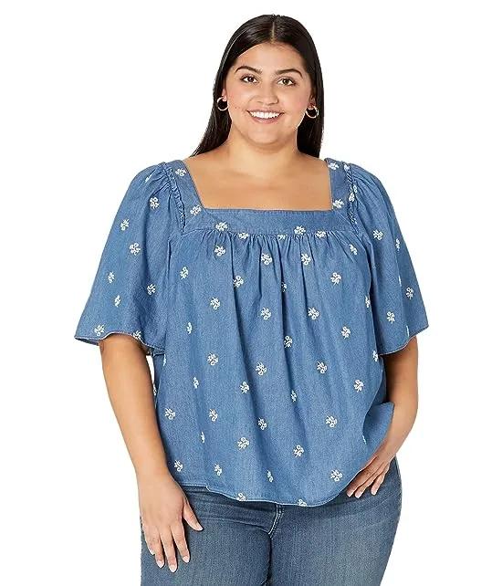 Plus Size Maren Top in Embroidered Chambray