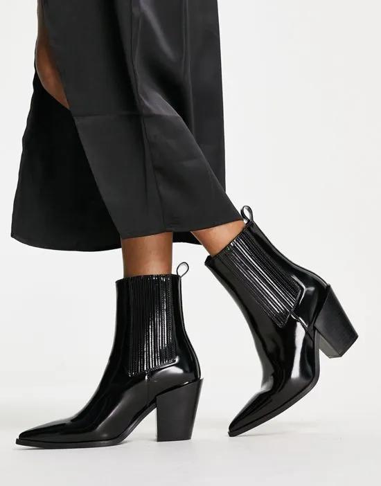 pointed Western boots in black patent