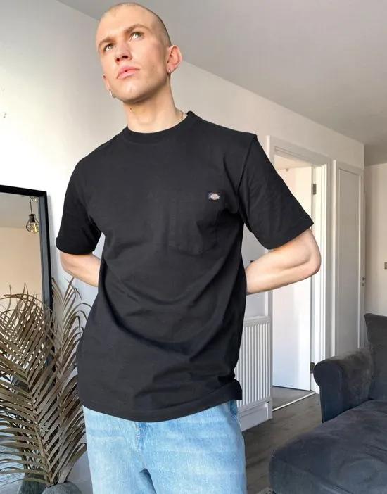 Porterdale pocket t-shirt in black