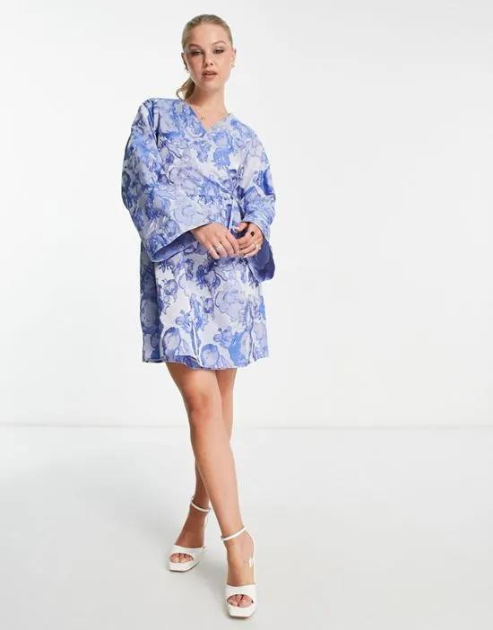 Premium kimono sleeve wrap mini dress in blue jacquard