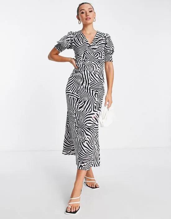 puff sleeve maxi dress in zebra print