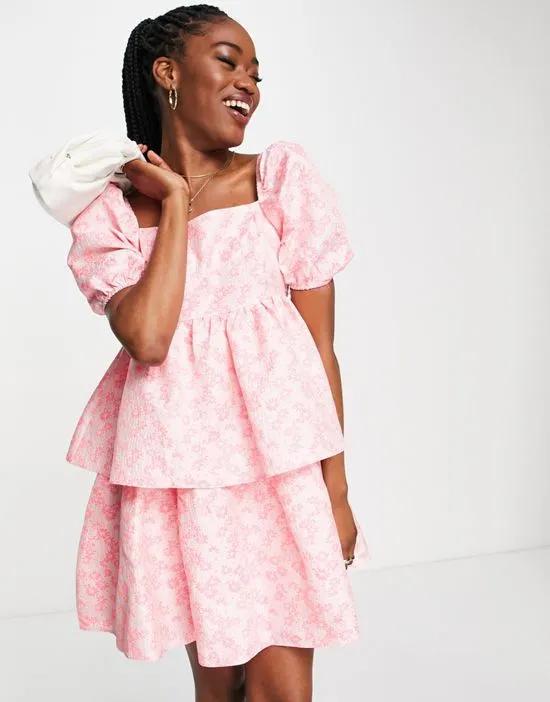 puff sleeve tiered smock dress in textured pink floral