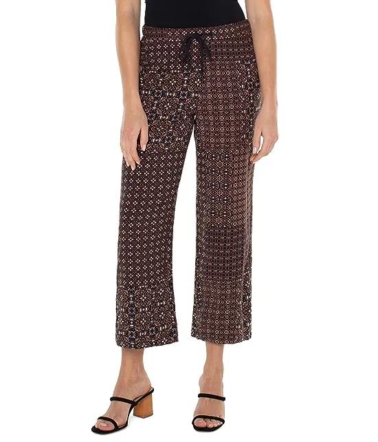 Pull-On Wide Leg Crop Trousers