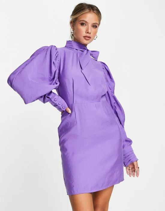pussy bow volume sleeve mini dress in purple