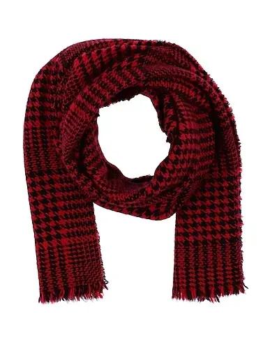Red Flannel Scarves and foulards