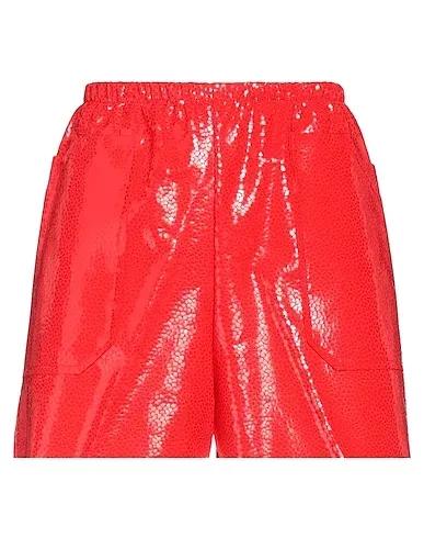 Red Shorts & Bermuda