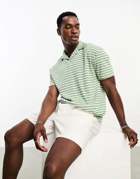 relaxed camp collar polo shirt in green textured stripe