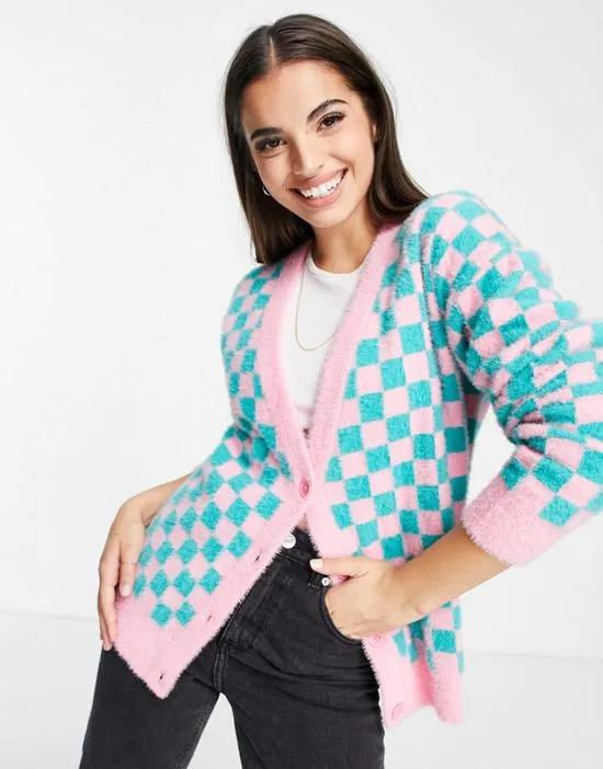 relaxed cardigan in fluffy checkerboard