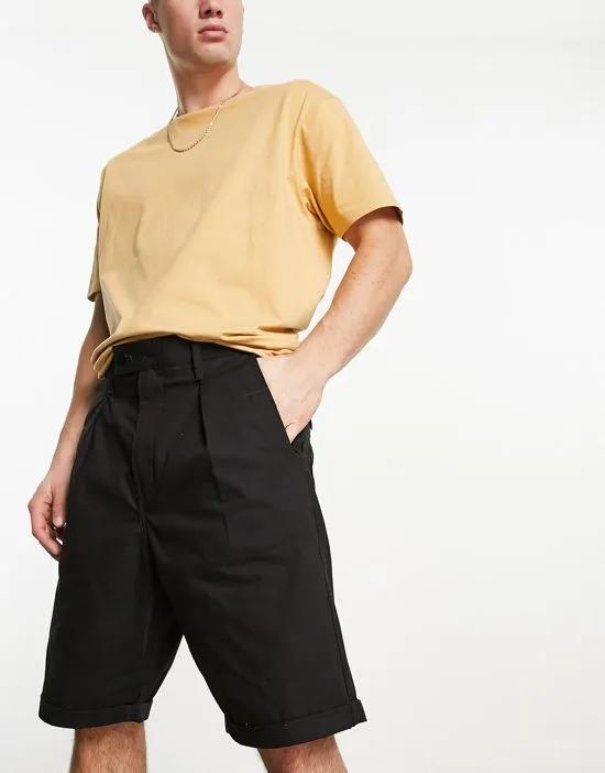 relaxed fit worker chino shorts in black