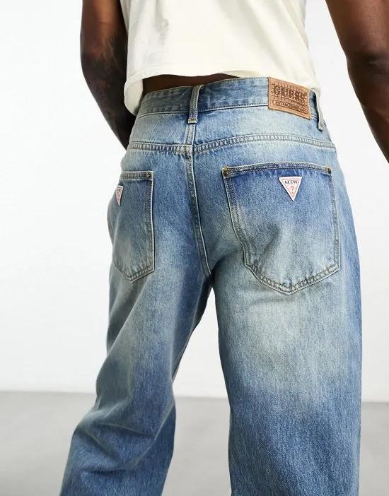 relaxed jeans in medium wash