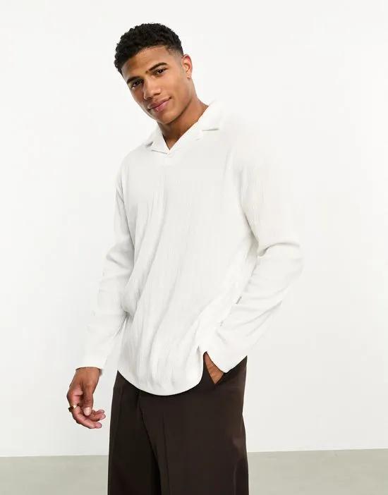 relaxed long sleeve polo shirt with revere collar in textured cream