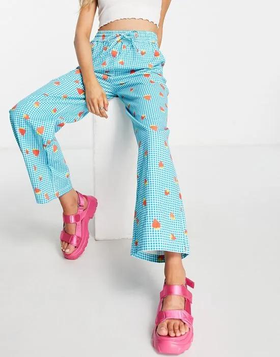 relaxed pants in strawberry picnic print - part of a set
