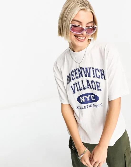 relaxed T-shirt with collegiate graphic