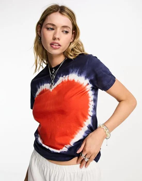 relaxed t-shirt with tie dye heart
