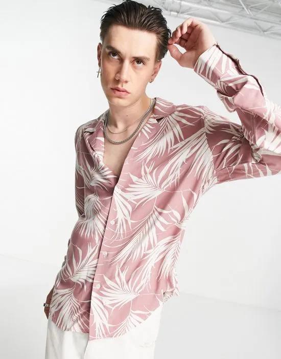 revere collar shirt in pink floral